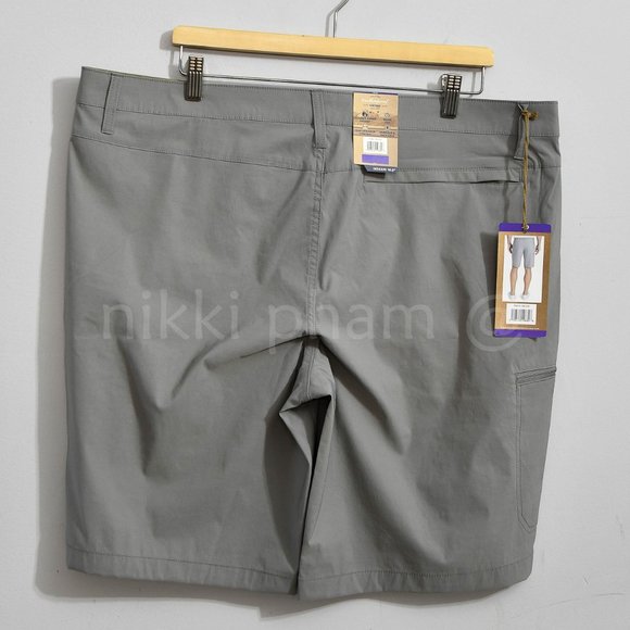 Weatherproof Vintage Men’s Trail Short in gray - Picture 2 of 2